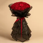 دسته گل مشکی رومانتیک فروشگاه گل کوروش