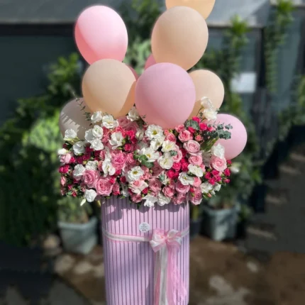 باکس گل نوزادی - فروشگاه گل کوروش