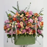 باکس گل رز هلندی، رز مینیاتوری و لیسین - تصویر 2