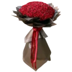 دسته گل رز قرمز فروشگاه گل کوروش